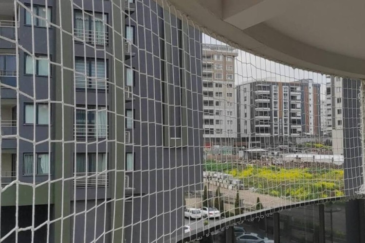 Balkon Filesi 10x10 mm – Düşmeye Karşı Kopmaz Koruma Ağı